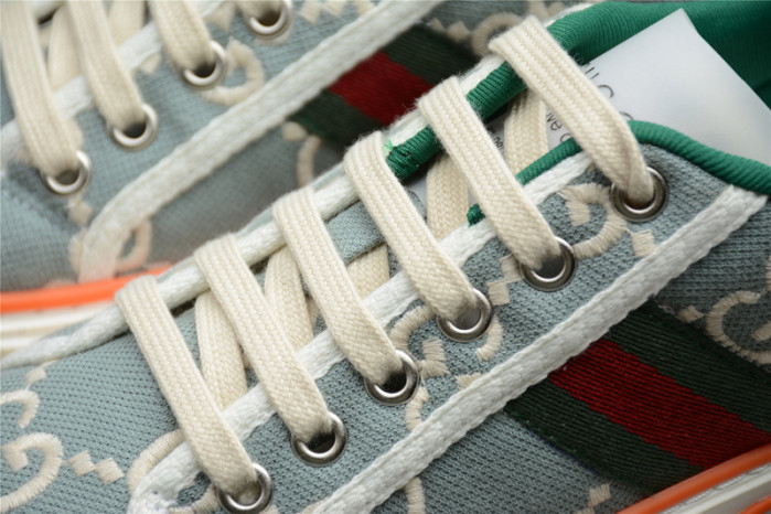 GUI SNEAKER