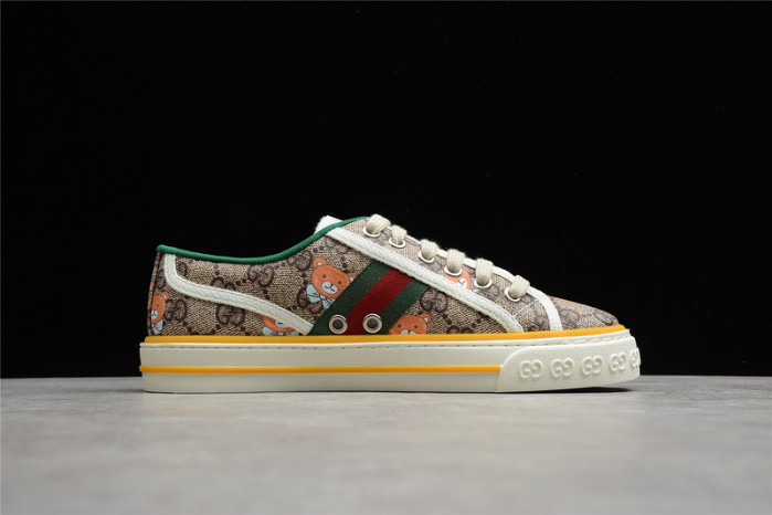 GUI SNEAKER