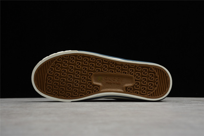GUI SNEAKER