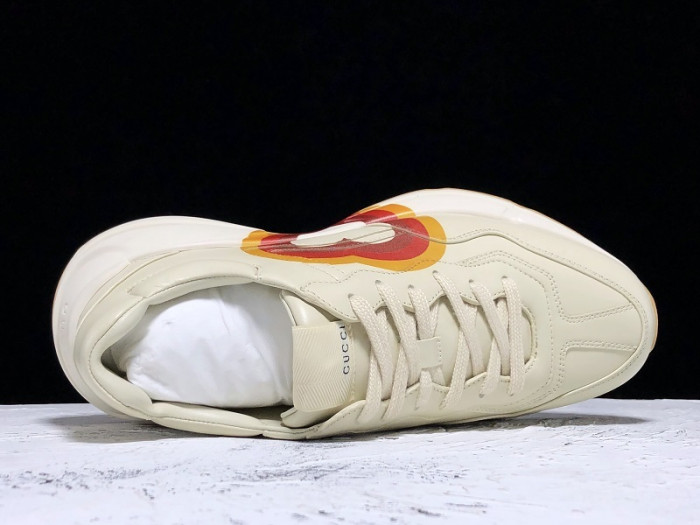 GUI SNEAKER