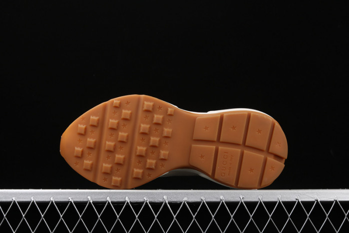 GUI SNEAKER