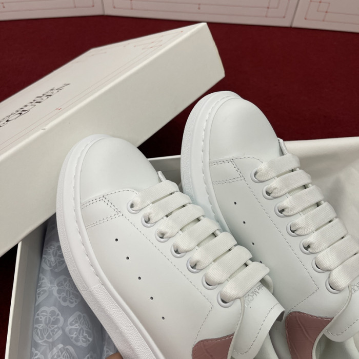 ALEX MCQU SNEAKER