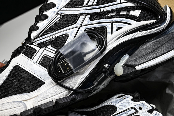 BALEN&GA LED SNEAKER