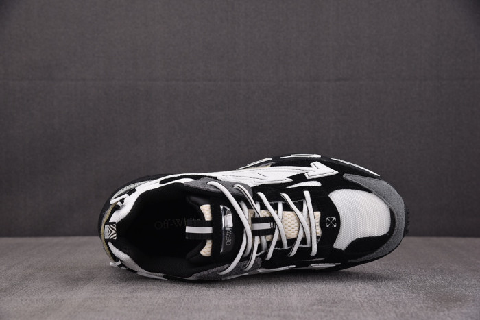 OFW SNEAKER