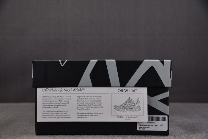 OFW SNEAKER