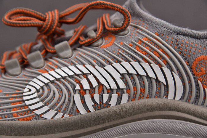 GUI SNEAKER