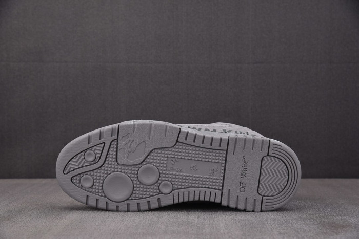 OFW SNEAKER