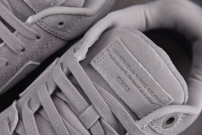 OFW SNEAKER