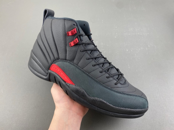 Air Jordan 12 Retro Bloodline CT8013-003