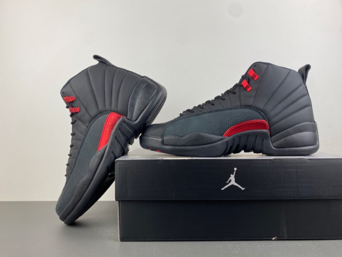 Air Jordan 12 Retro Bloodline CT8013-003