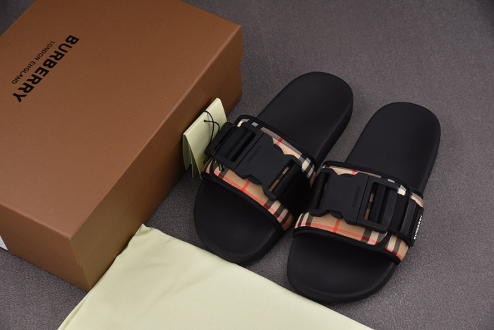 BUB SANDAL