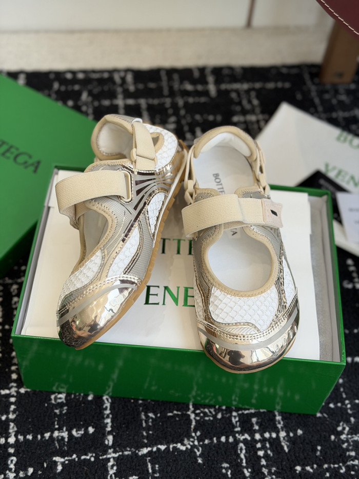 BV sandal