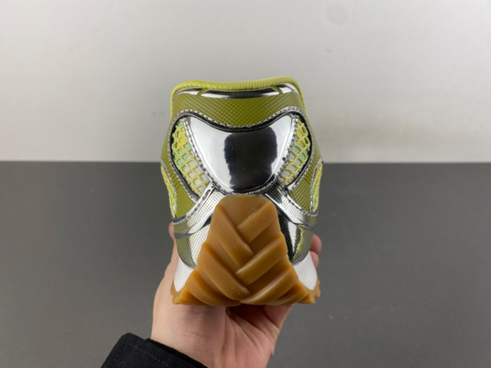 BV sneaker
