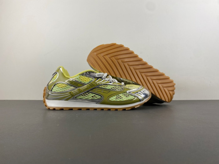 BV sneaker