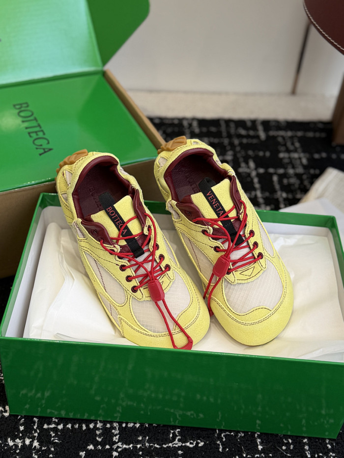 BV sneaker