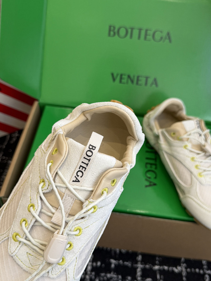BV sneaker