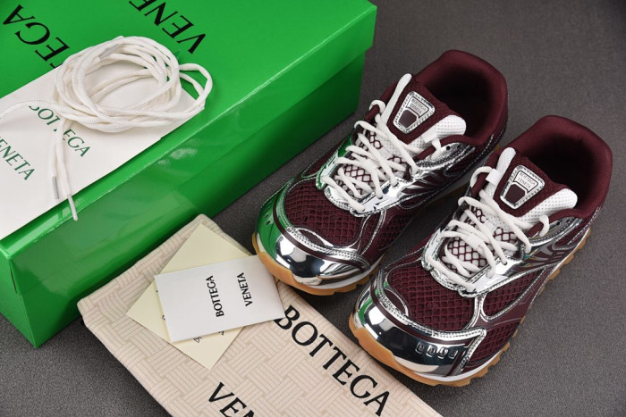 BV sneaker