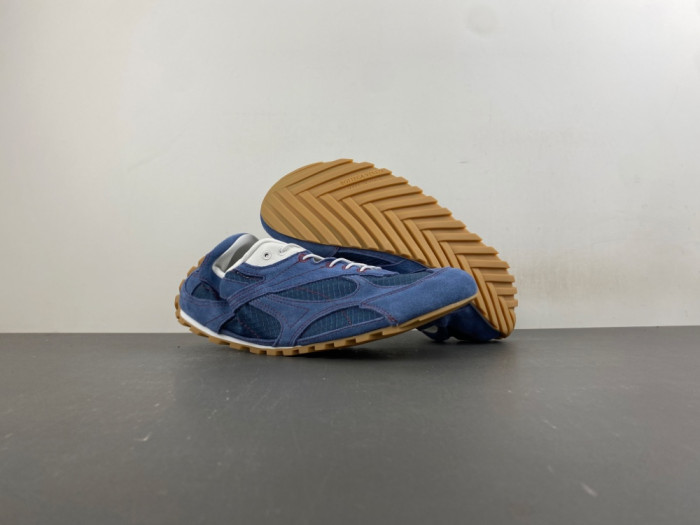 BV sneaker
