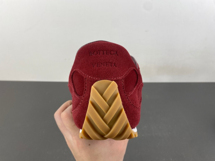 BV sneaker