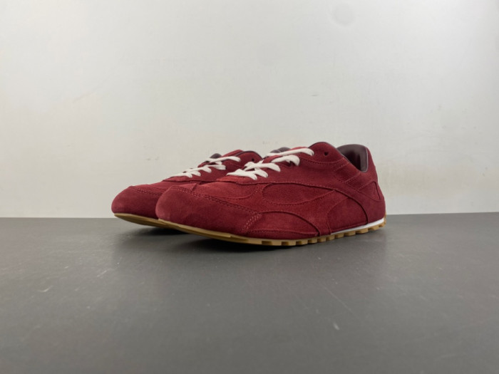 BV sneaker