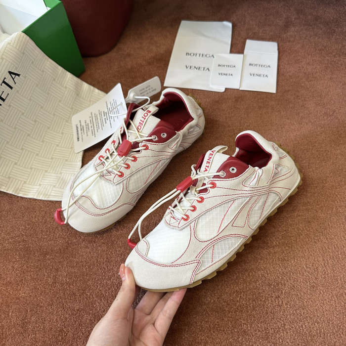 BV sneaker