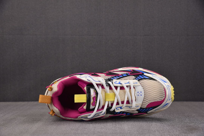 OFW SNEAKER