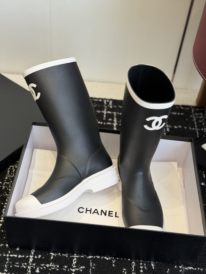 CN BOOTS