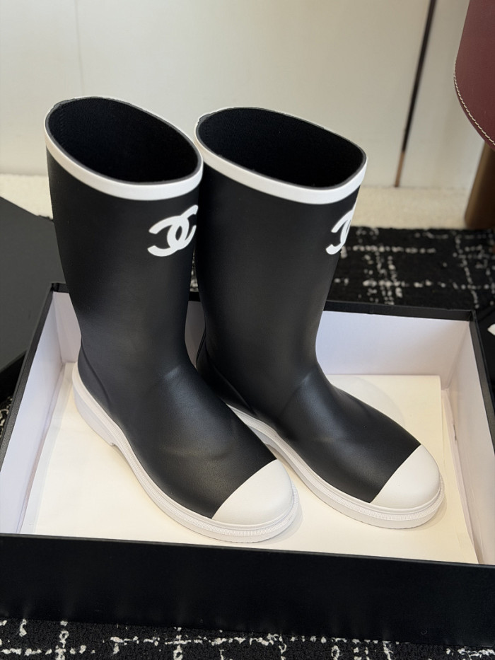 CN BOOTS