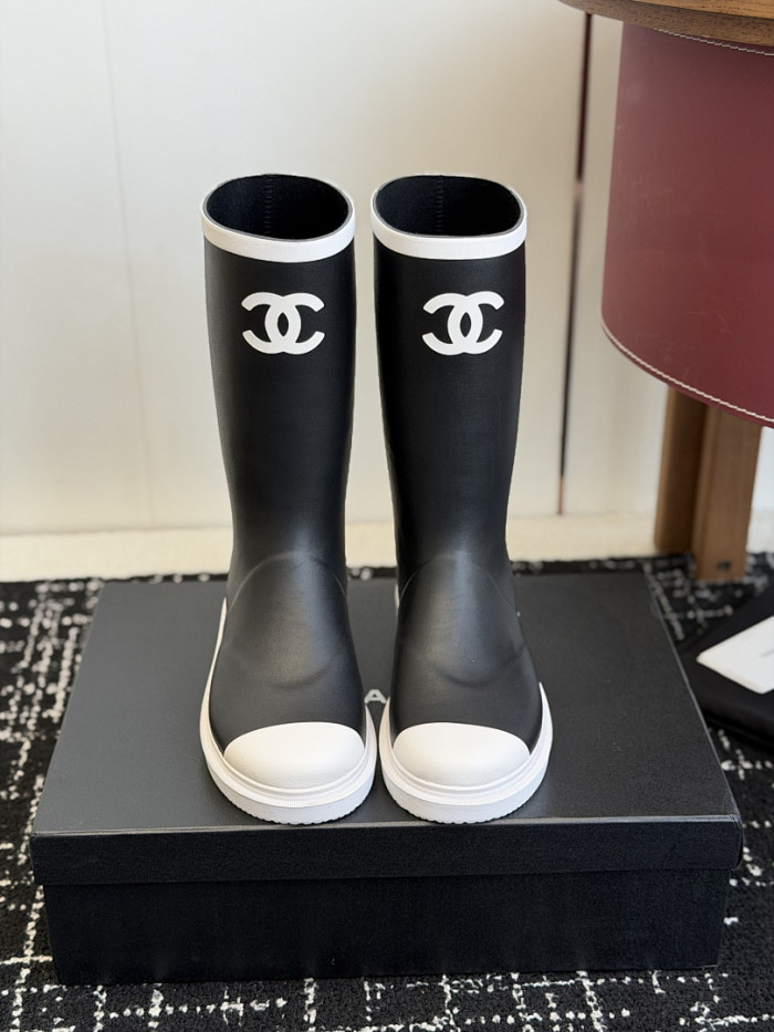 CN BOOTS