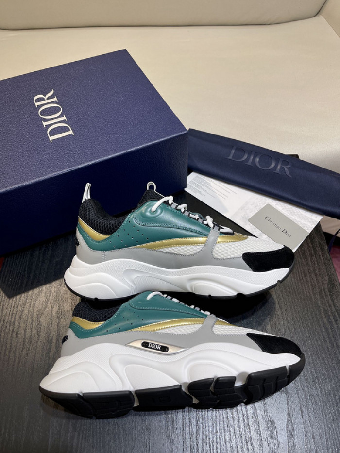 D10R SNEAKER