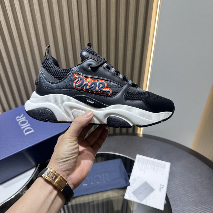 D10R SNEAKER