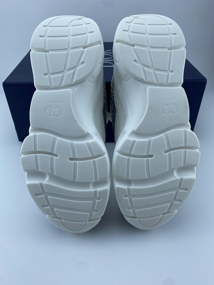 D10R SNEAKER