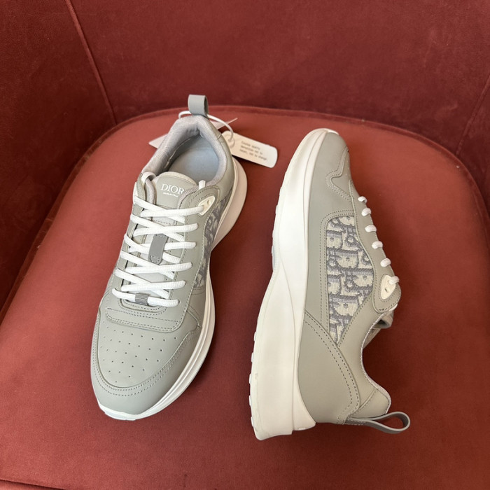 D10R B25 SNEAKER