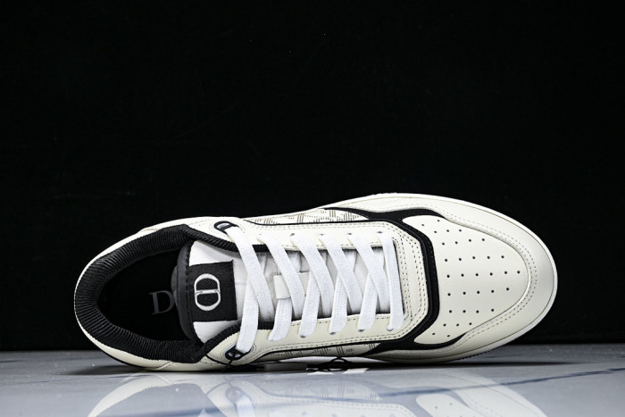 D10R B27 LOW SNEAKER