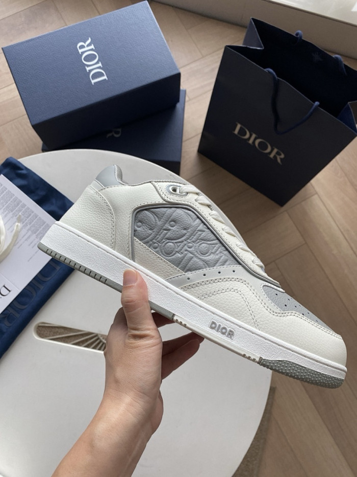D10R B27 LOW SNEAKER