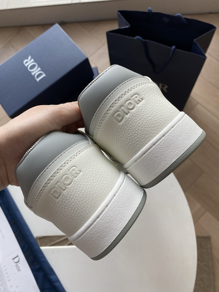 D10R B27 LOW SNEAKER