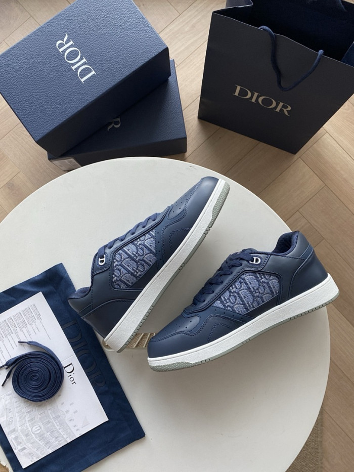 D10R B27 LOW SNEAKER