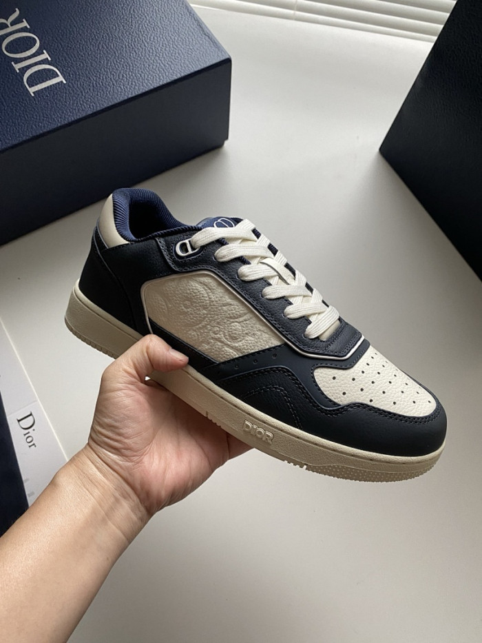 D10R B27 LOW SNEAKER