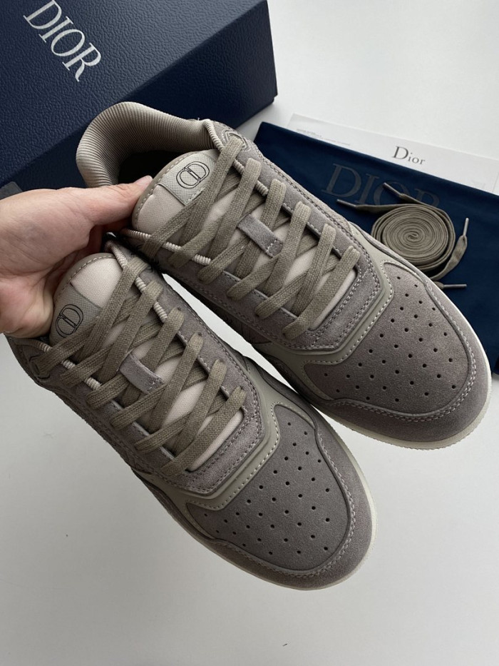 D10R B27 LOW SNEAKER