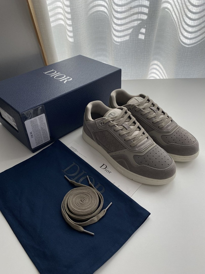 D10R B27 LOW SNEAKER