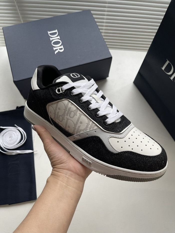 D10R B27 LOW SNEAKER