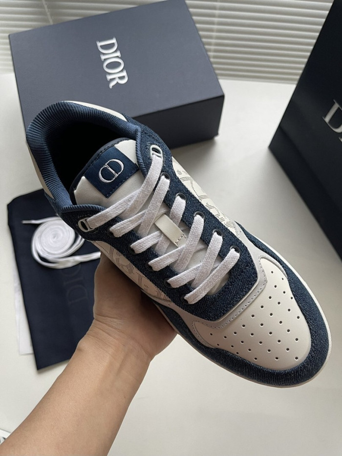 D10R B27 LOW SNEAKER