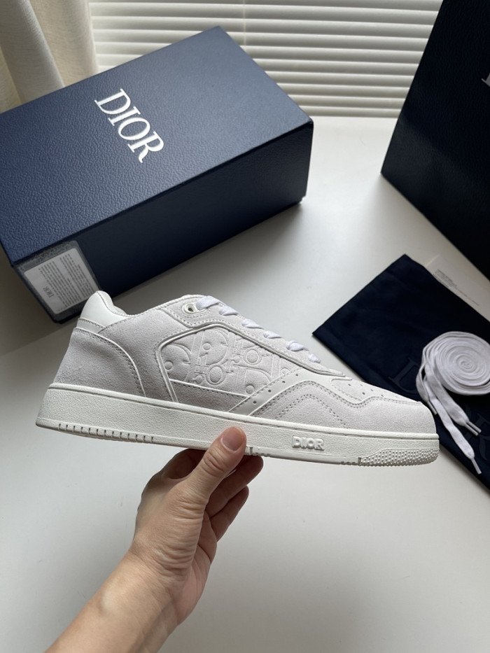 D10R B27 LOW SNEAKER