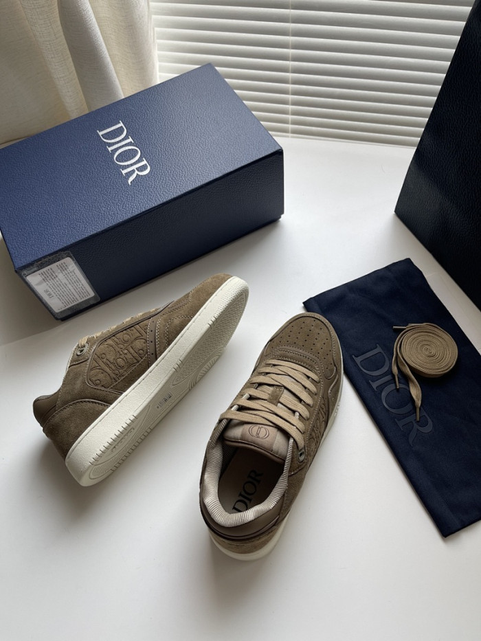 D10R B27 LOW SNEAKER
