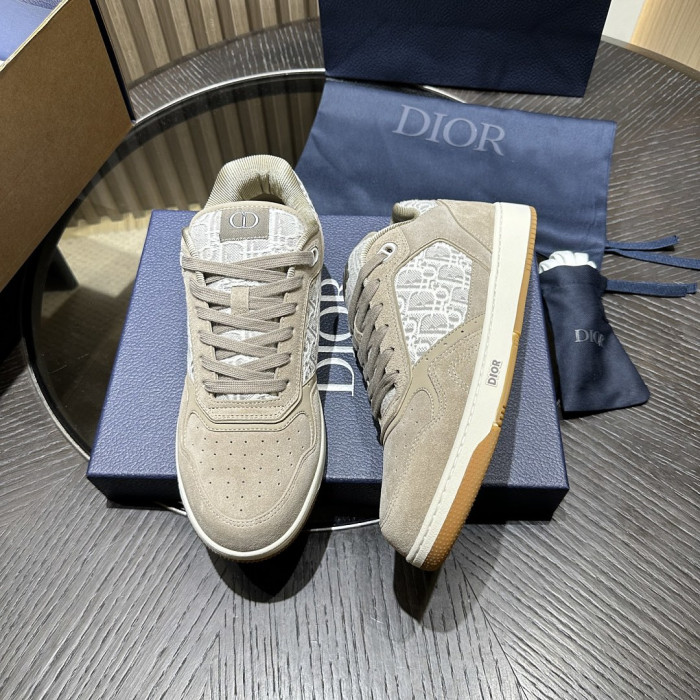 D10R B27 LOW SNEAKER