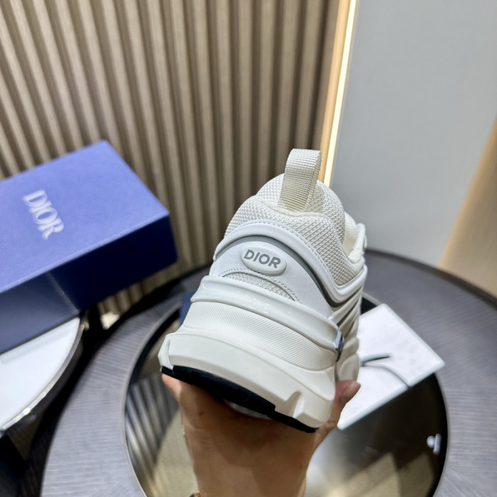 D10R B44 SNEAKER