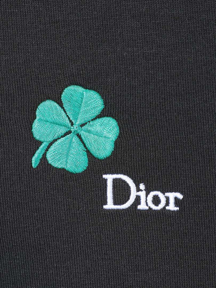 d10r clothing