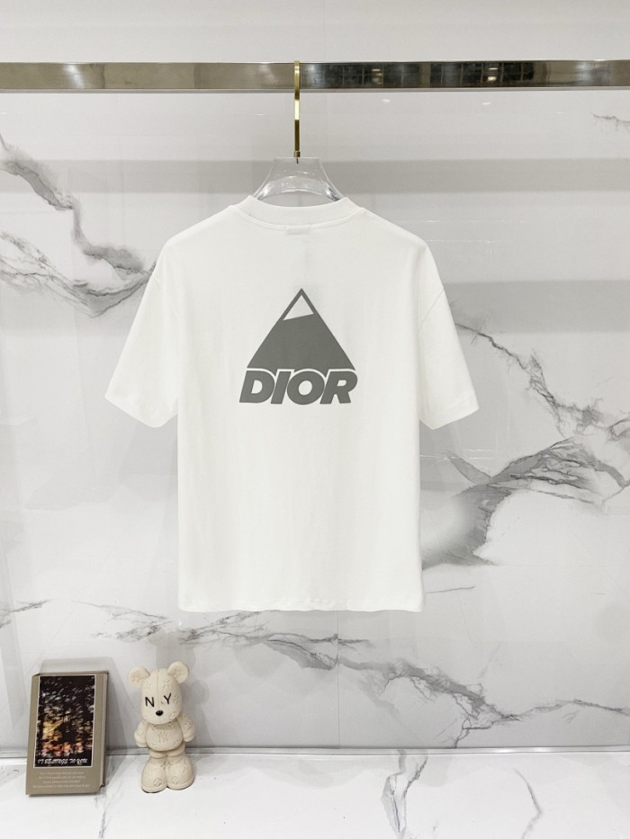 d10r clothing