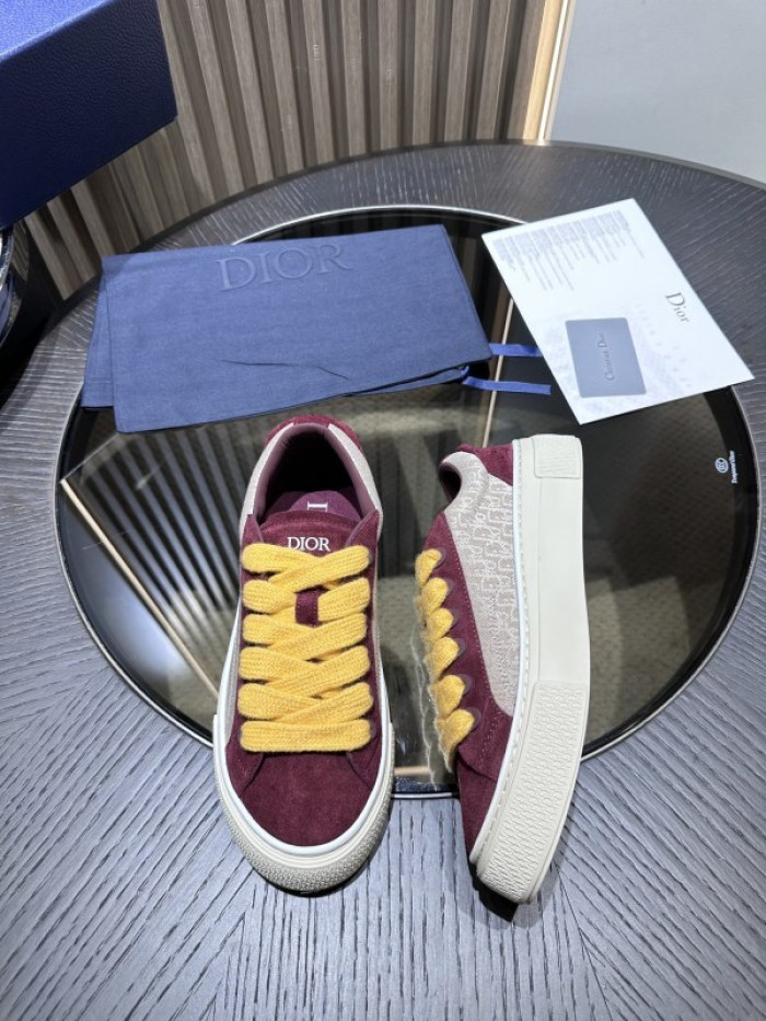 D10R SNEAKER