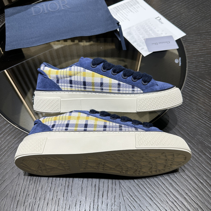 D10R SNEAKER